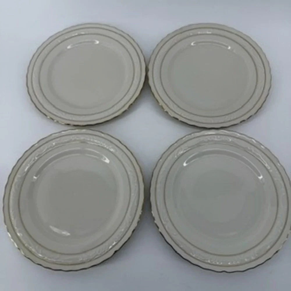 Vintage Bavaria Sonnenporzellan D&R Weiden Stadt Gold Trim Plates Set of 4 7.5in
